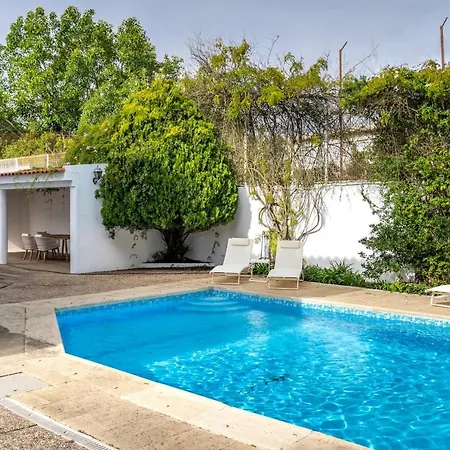 In Spacious - Shared Pool *